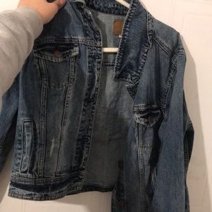 American eagle women’s size large jean jacket